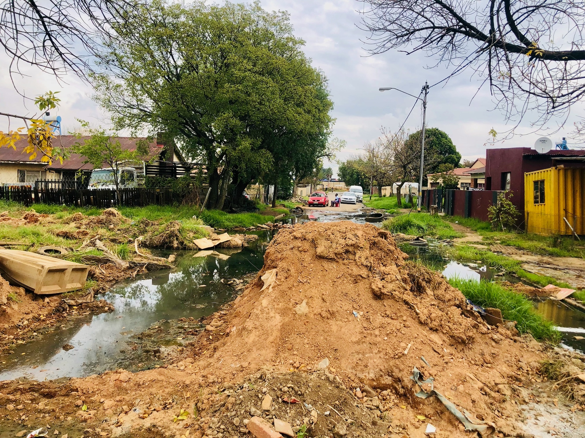 Elandsfontein Drowning In Sewage And Buried By Rubble GroundUp